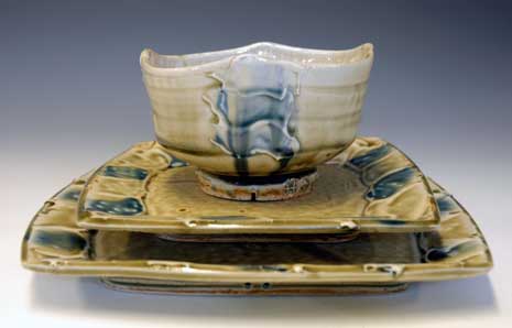 dinnerware-set.jpg